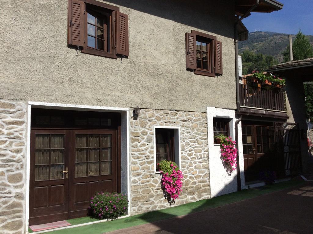 B&B La Vieille Meison De Pappa 사레 외부 사진