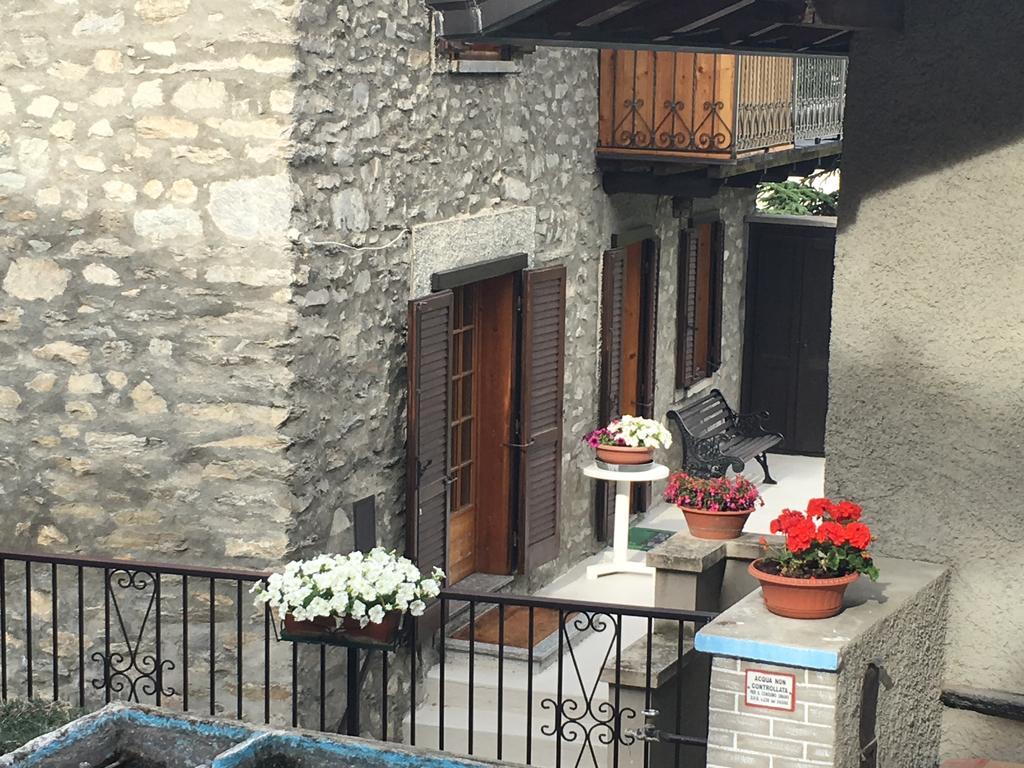 B&B La Vieille Meison De Pappa 사레 외부 사진