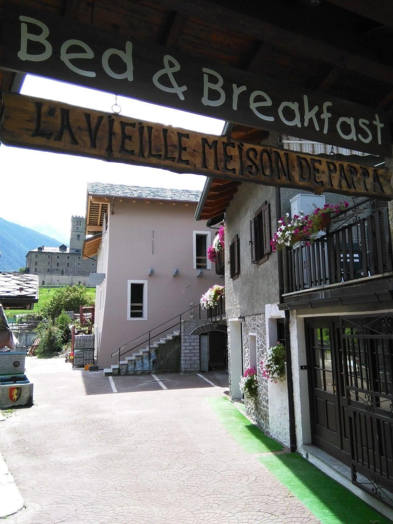 B&B La Vieille Meison De Pappa 사레 외부 사진